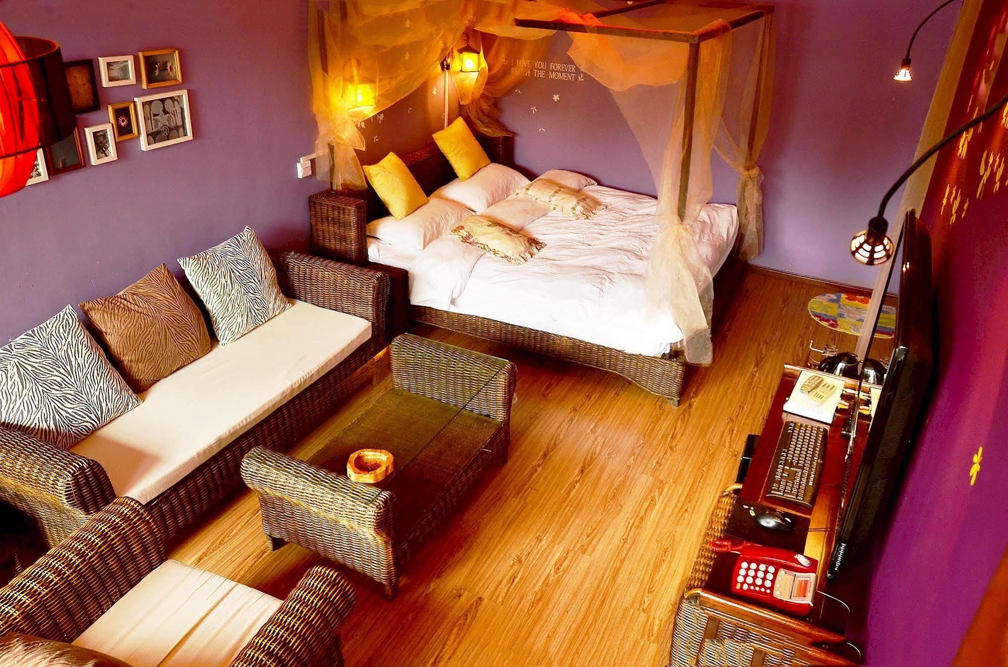 Lijiang Overseas Club Hotell Eksteriør bilde