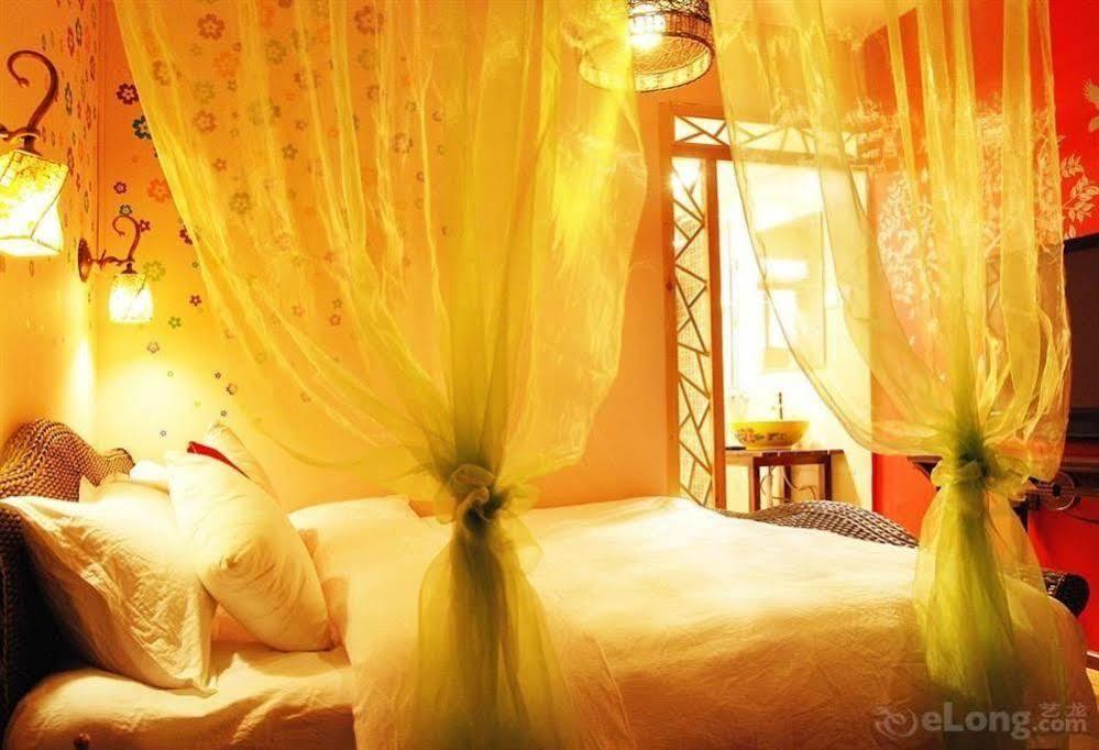 Lijiang Overseas Club Hotell Eksteriør bilde